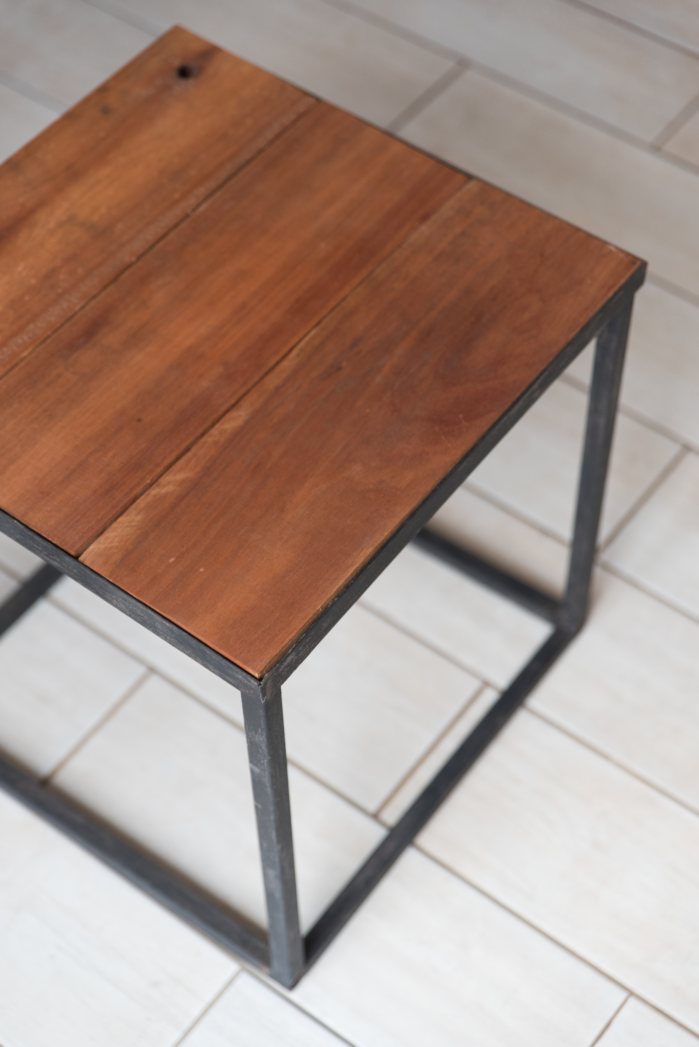Square Side Tabl